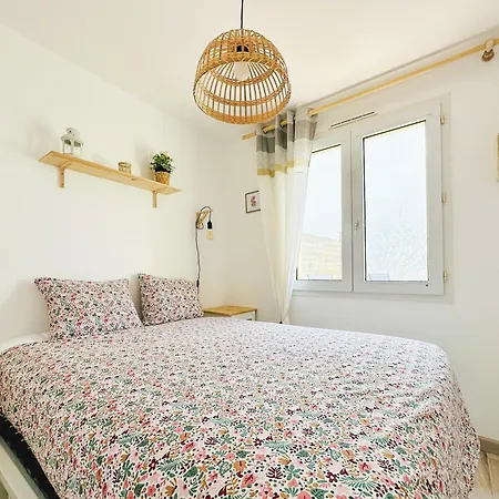 Дом отдыха Jolie Maison Renovee Et Decoree Avec Gout A La Chaume 4 Pers Ле-Сабль-д’Олон