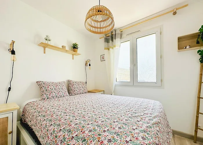 Nyaraló Jolie Maison Renovee Et Decoree Avec Gout A La Chaume 4 Pers Les Sables-dʼOlonne