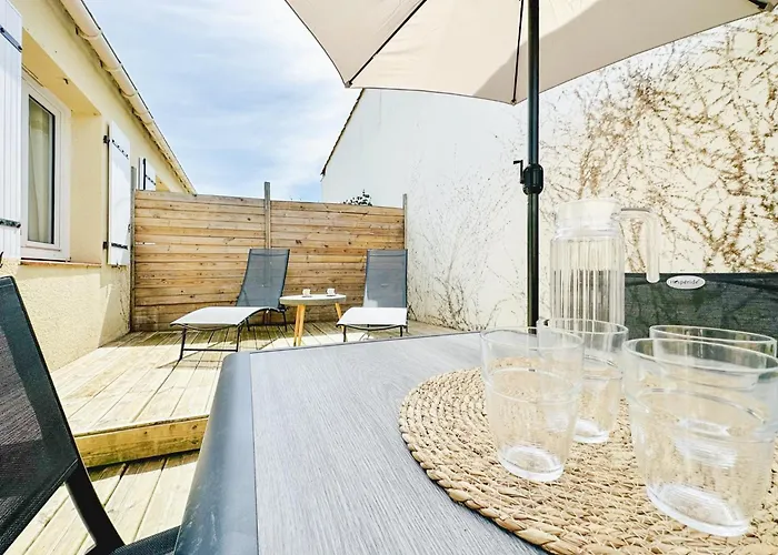 Nyaraló Jolie Maison Renovee Et Decoree Avec Gout A La Chaume 4 Pers Les Sables-dʼOlonne